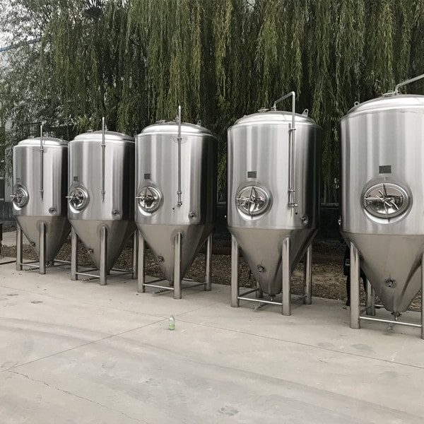 15bbl 500 Gallon Stainless Steel Conical Jacketed Beer Fermenter with Side  Manhole - China Beer Brewing Equipment, Fermentation Tank